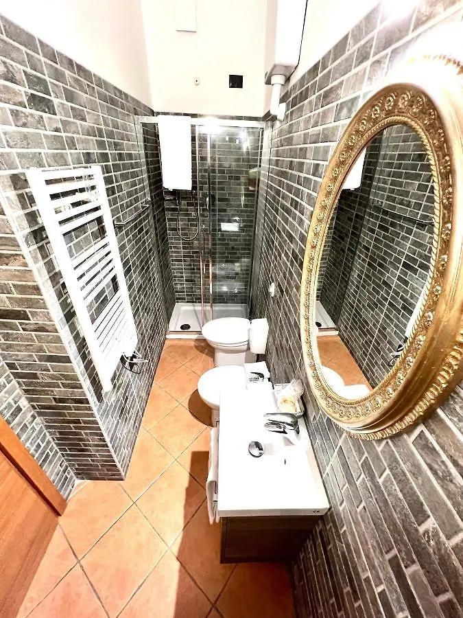 Guest House Virginia'S Rooms-Private Free Parking And Top Carignano District Genoa