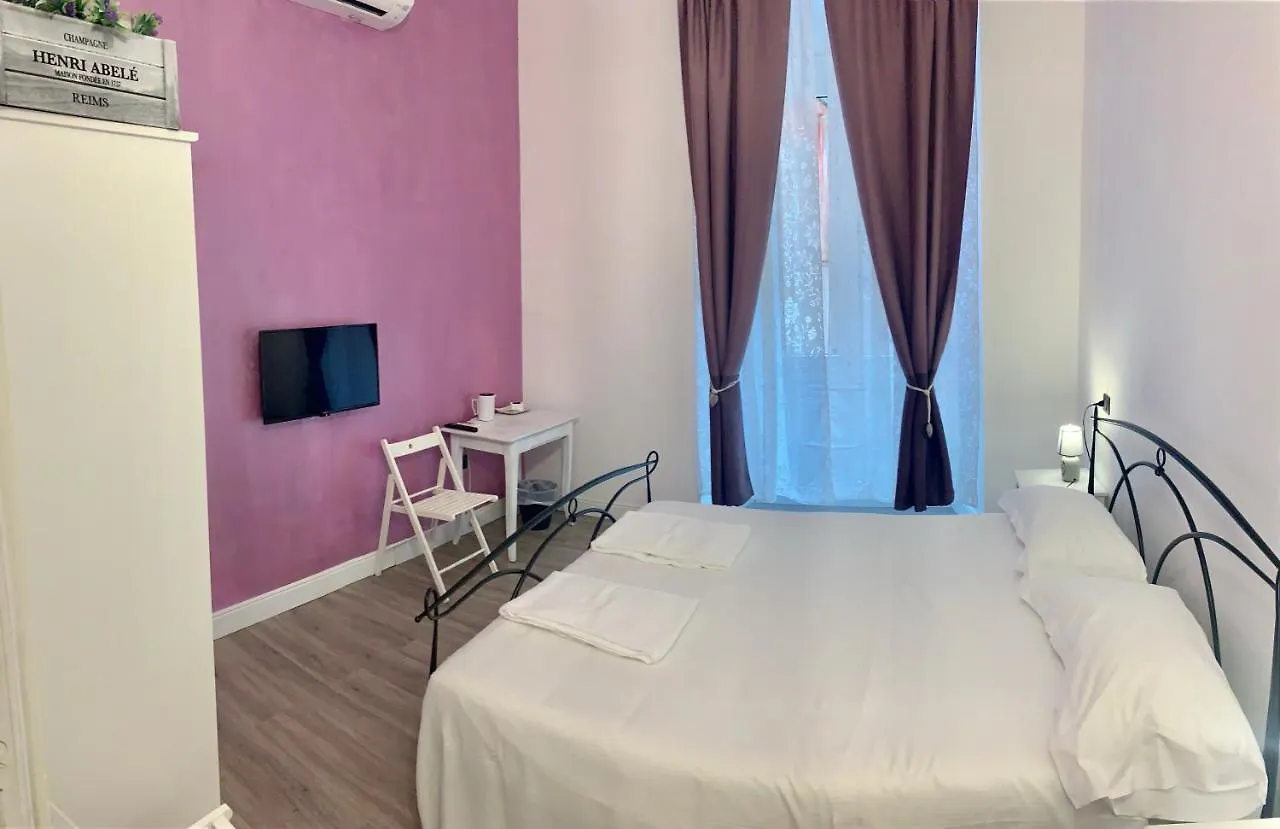 Affittacamere Virginia'S Rooms Gênes 2*,